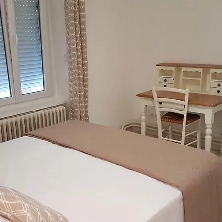 Dom wakacyjny La Bulle Familles Clim, Wifi, Airport Shuttle,tout A Pied *