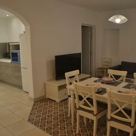 La Bulle Familles Clim, Wifi, Airport Shuttle,tout A Pied * Carcassonne