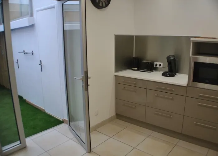 Сasa de vacaciones La Bulle Familles Clim, Wifi, Airport Shuttle,tout A Pied Carcasona