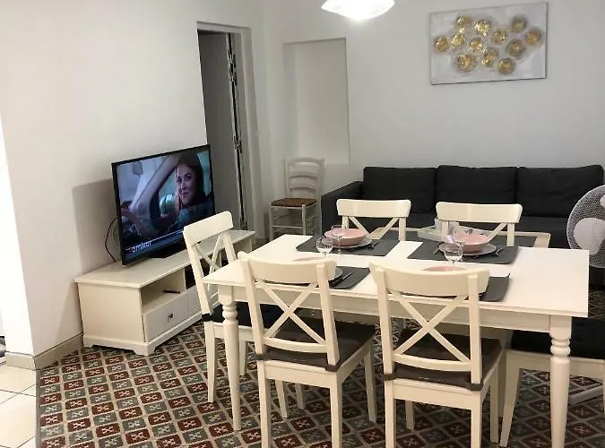 La Bulle Familles Clim, Wifi, Airport Shuttle,tout A Pied Сasa de vacaciones *